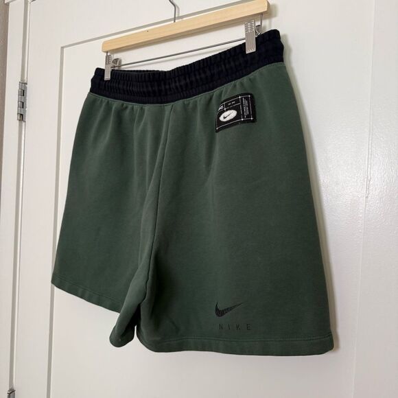 Nike Shorts 4.5'' Mens Sz L Green Fleece Plush Logo Sportswear Activewear Rare! - Picture 6 of 12